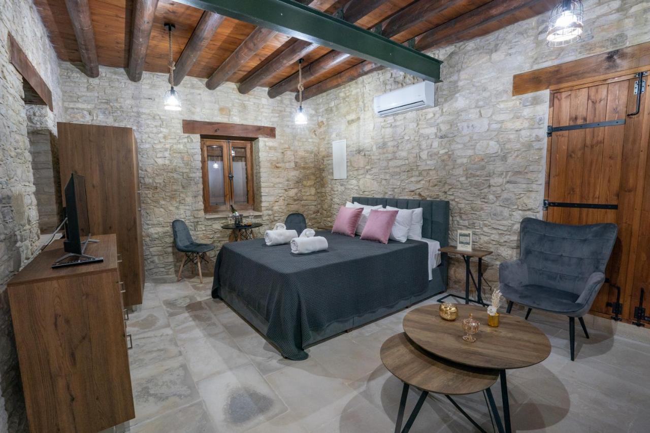 Eidyllio Luxury Suites Omodos Exterior foto